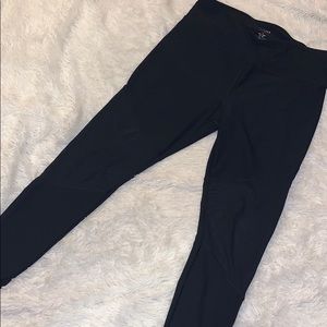 Mesh insert Yoga pants